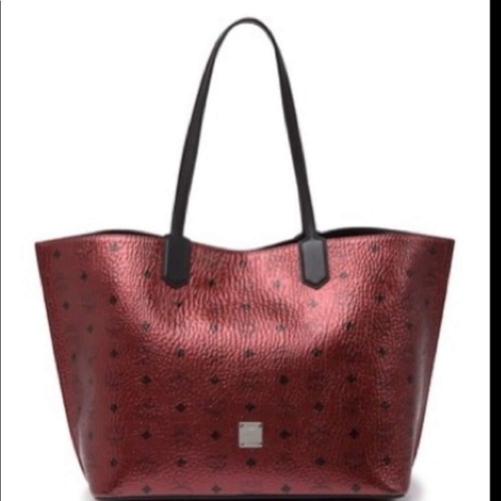NWT MCM Medium Visetos Leather Shopper- Authentic